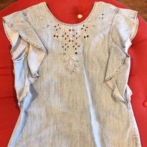 Level 99 Siz M Denim Flutter sleeve top